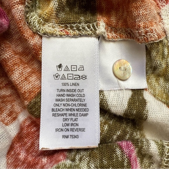 Tahari Multicolor Leaf Print Blouse - Picture 7 of 7